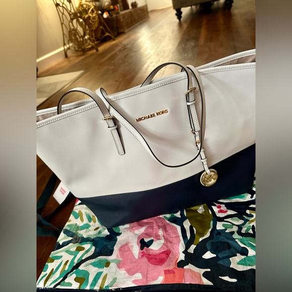 Michael Kors Handbags - Life Is Too Short To Carry A Boring Handbag